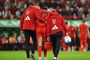 拜仁受重创！穆夏拉赛季报销，35岁穆勒或成替补奇兵